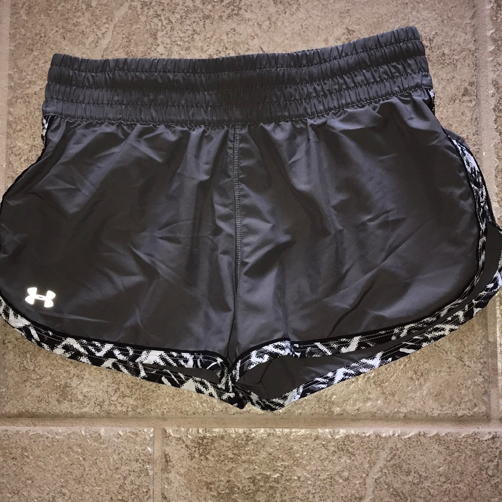 Under Armour heatgear Fly-By running shorts
